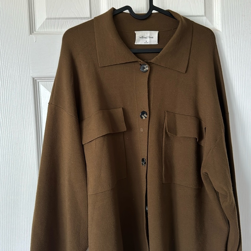 Wilfred Aritzia Knit Button Down